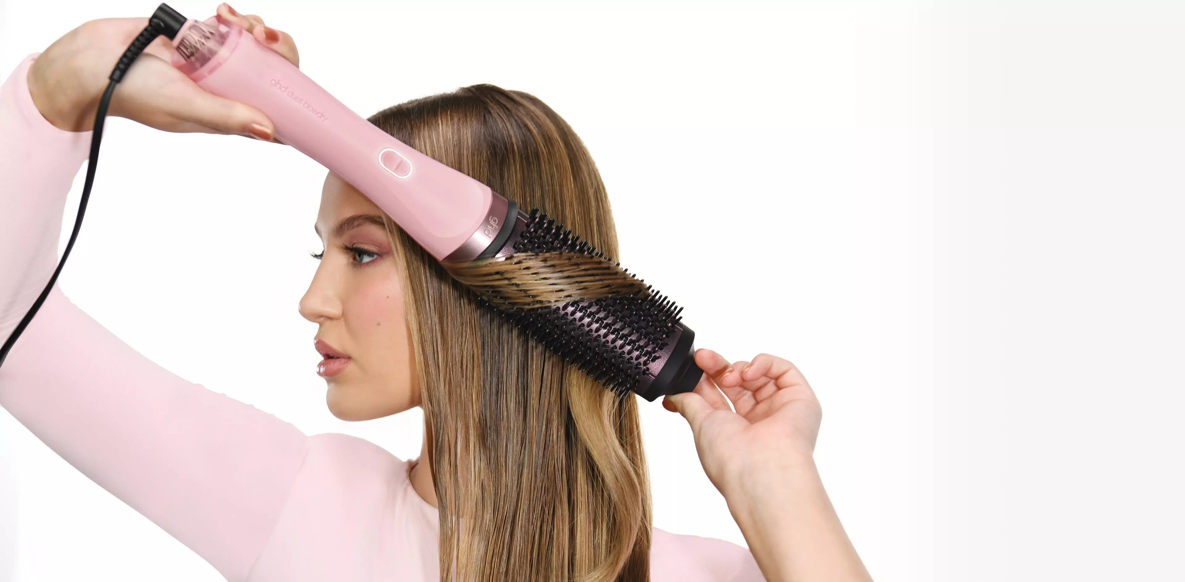 GHD Duet Blowdry Professional 2-in-1 Hair Dryer Brush in Dusted Pink