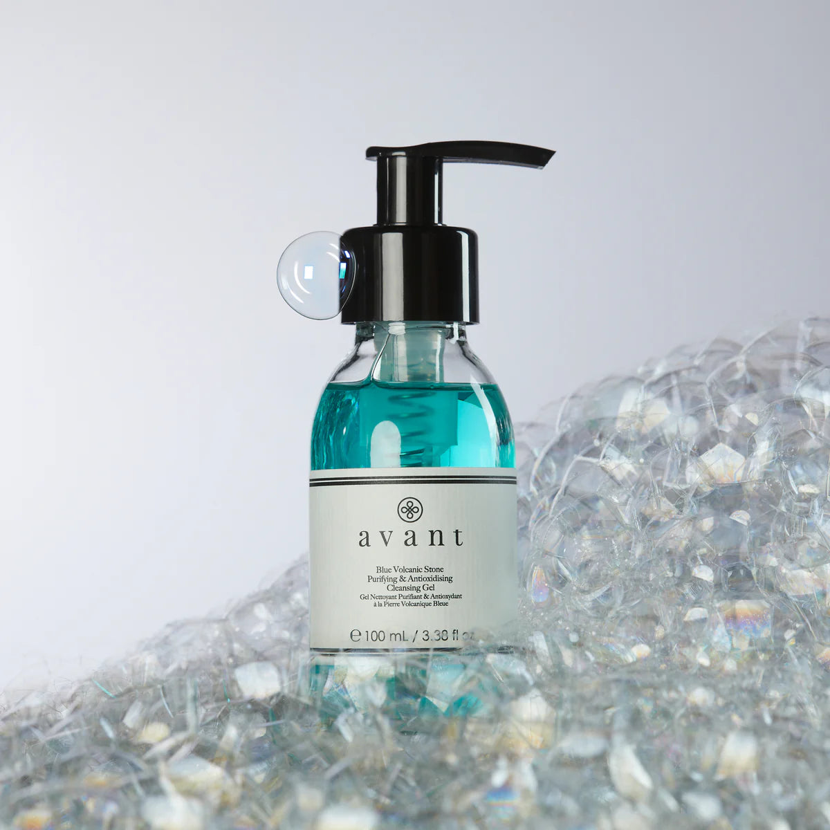 Avant Skincare Blue Volcanic Stone Purifying & Antioxidising Cleansing Gel 100ml texture