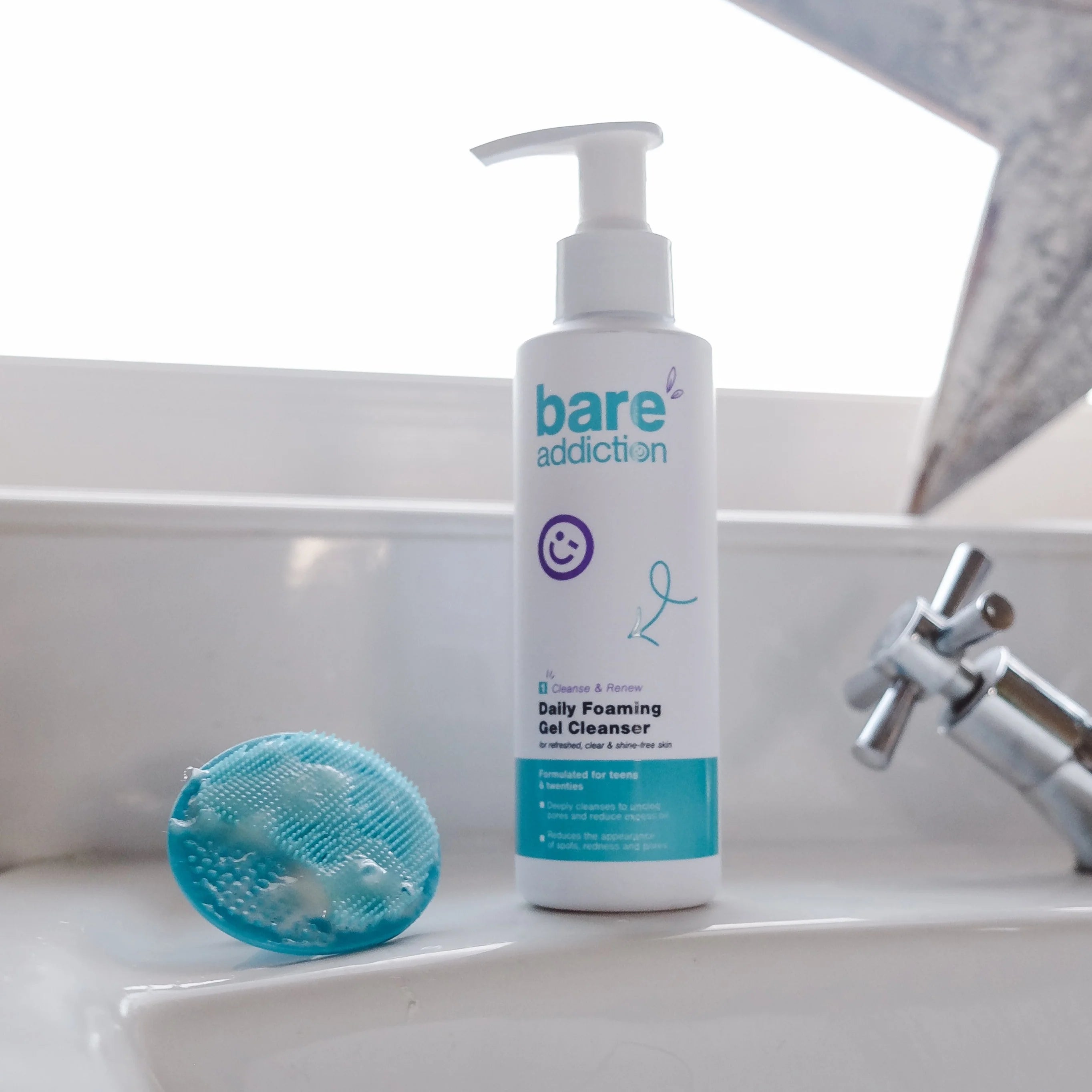 Bare Addiction Mini Silicone Cleansing Scrubber