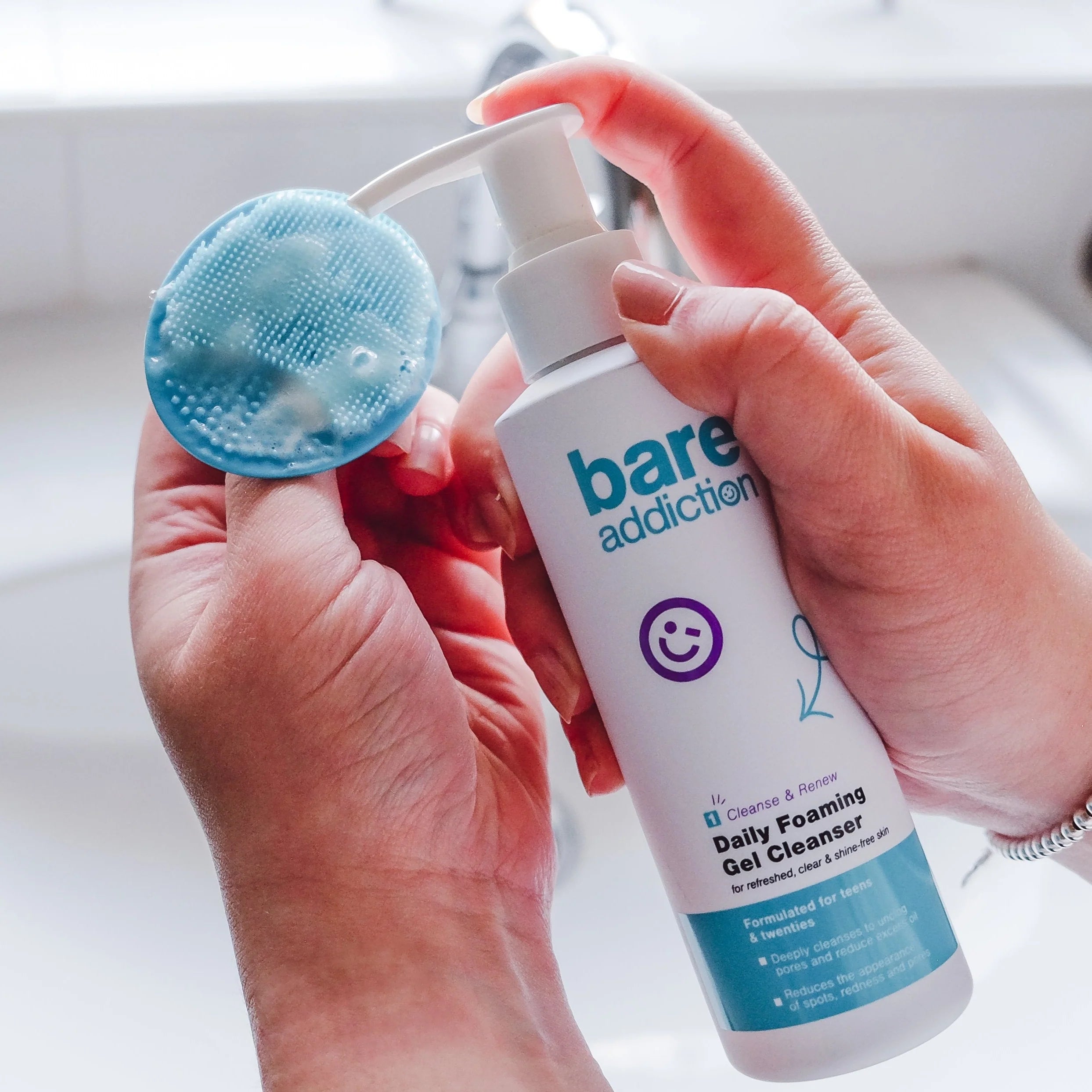 Bare Addiction Mini Silicone Cleansing Scrubber