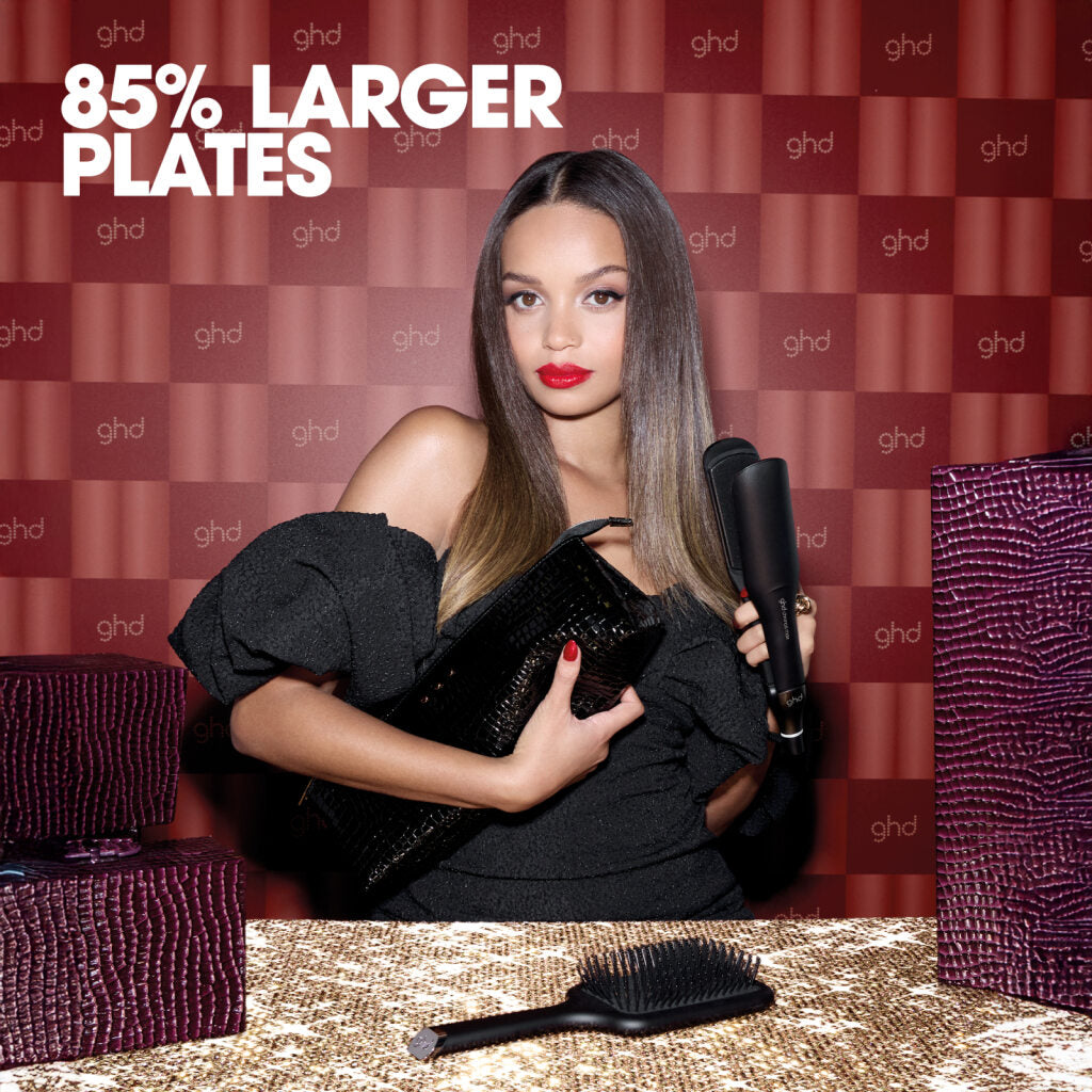 ghd Chronos Max Best Wide Plate Hair Straightener Festive Gift Set