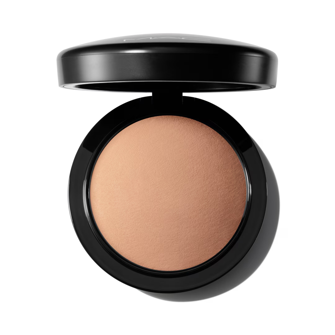 MAC Mineralize Skinfish Natural Powder 10g Medium Deep
