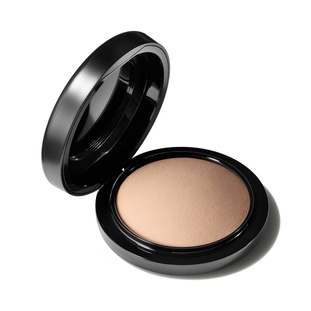 MAC Mineralize Skinfish Natural Powder 10g Light Plus