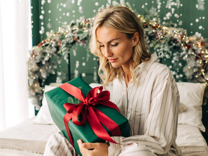 A Guide To The Best Christmas Gifts For Her