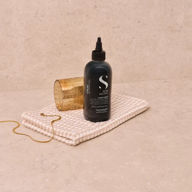 Alfaparf Milano Semi Di Lino Sublime Liquid Light 250ml